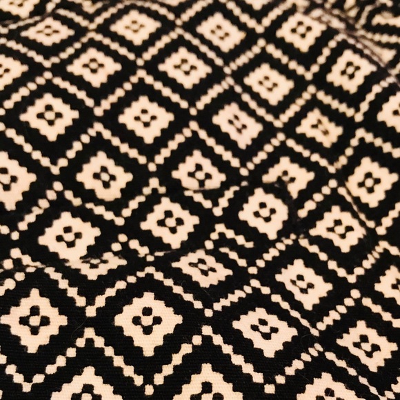 JCrew Bermuda Shorts Size 4 🌴 - Picture 4 of 4